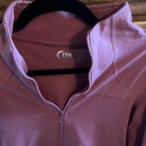 Zyia 1/4 zip   Never worn